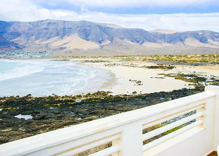 Seaview Risco De 1 * Famara